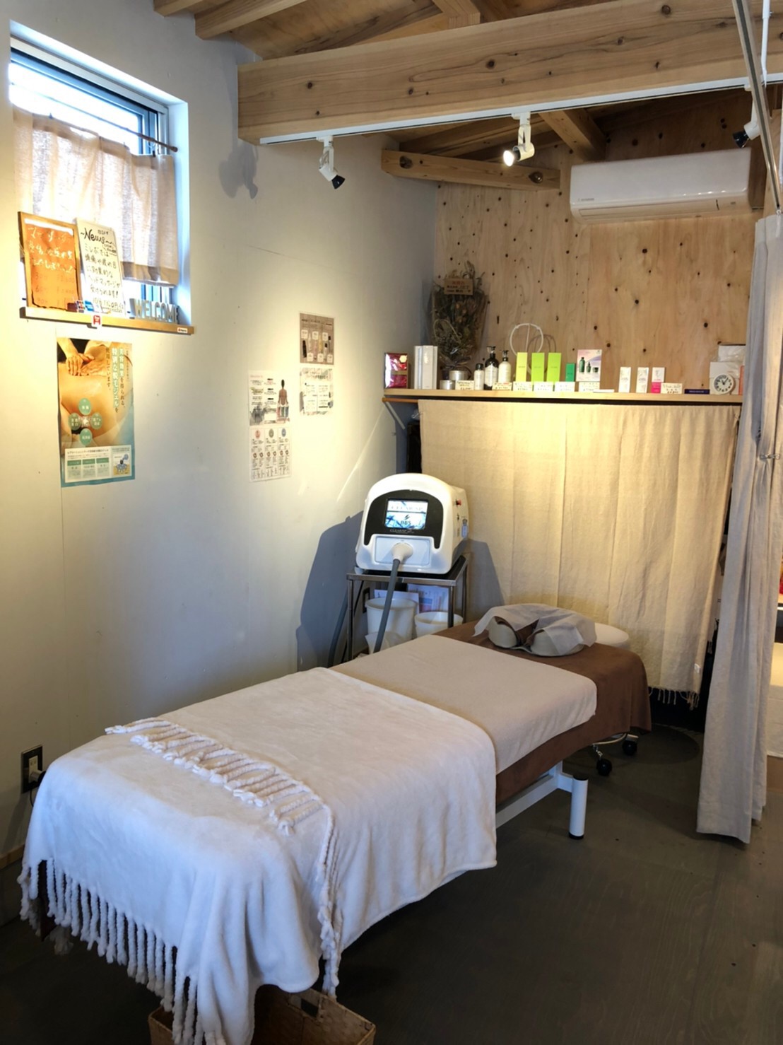 ミレボ Me Rebo サロン情報 Grace Co 吉野町 鹿児島市吉野町の美容室grace Co Antiqua Cache Hair Color Cafe Me Rebo